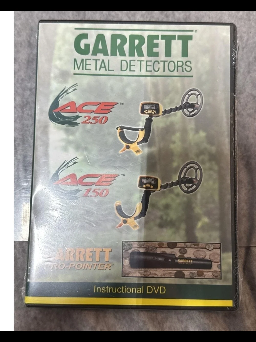 ACE 150 Metal Detector in Yellow